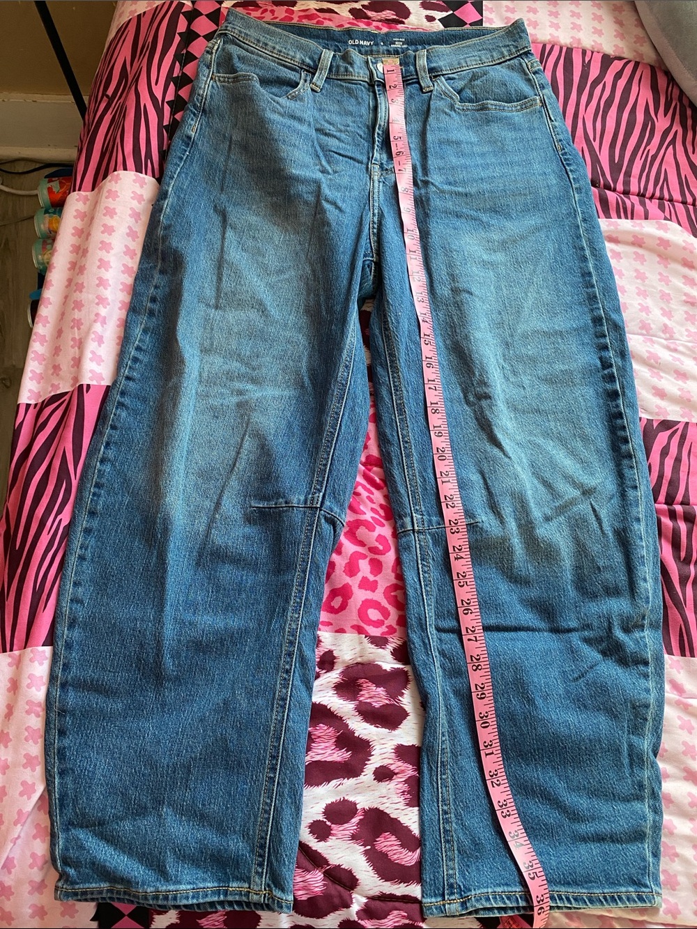 Old Navy Women's Barrel Leg Jeans High Rise